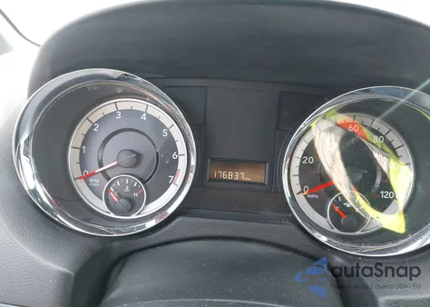 2017 Dodge Grand Caravan Sxt from USA, damaged, VIN 2C4RDGCG9HR865211